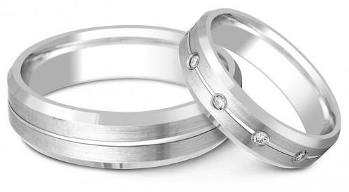 Обручальное кольцо из белого золота с бриллиантами 16.5