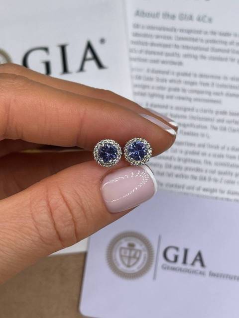 Серьги пусеты из белого золота с бриллиантами и танзанитами (055653)