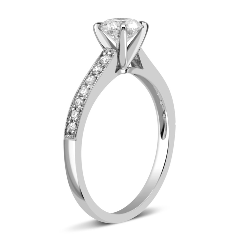 Помолвочное кольцо из белого золота с бриллиантами (037674)