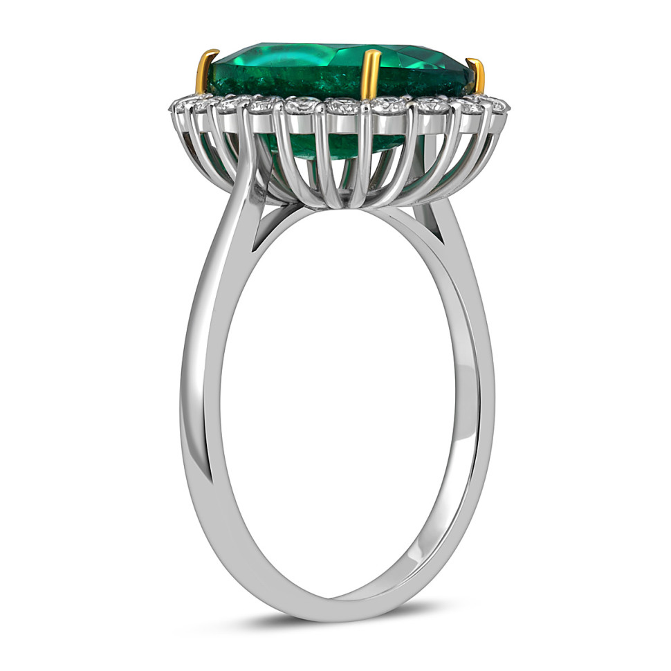 Кольцо из белого золота с бриллиантами и изумрудом (055062)