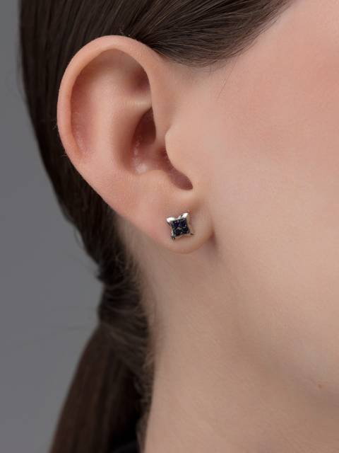 Серьги пусеты из белого золота с сапфирами (060909)