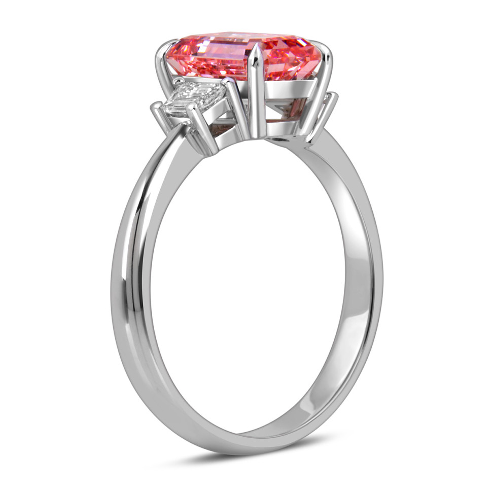 Помолвочное кольцо из белого золота с розовым бриллиантом (060200)