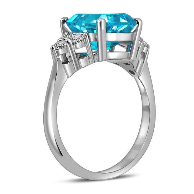 Кольцо из белого золота с бриллиантами и swiss топазом (060384)