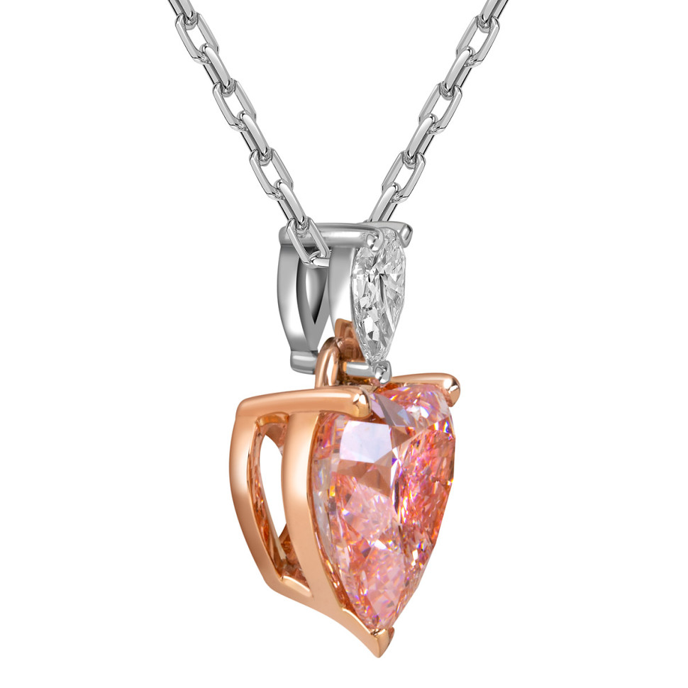 Колье из белого золота с розовым бриллиантом 