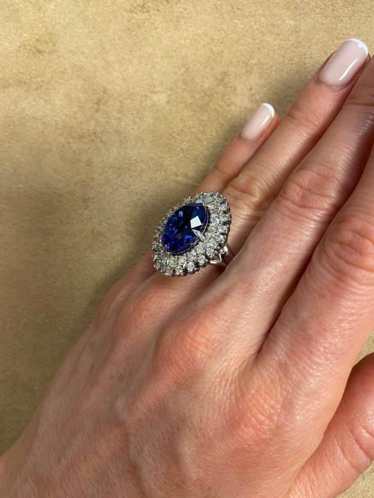 Кольцо из белого золота с бриллиантами и танзанитом (055674)