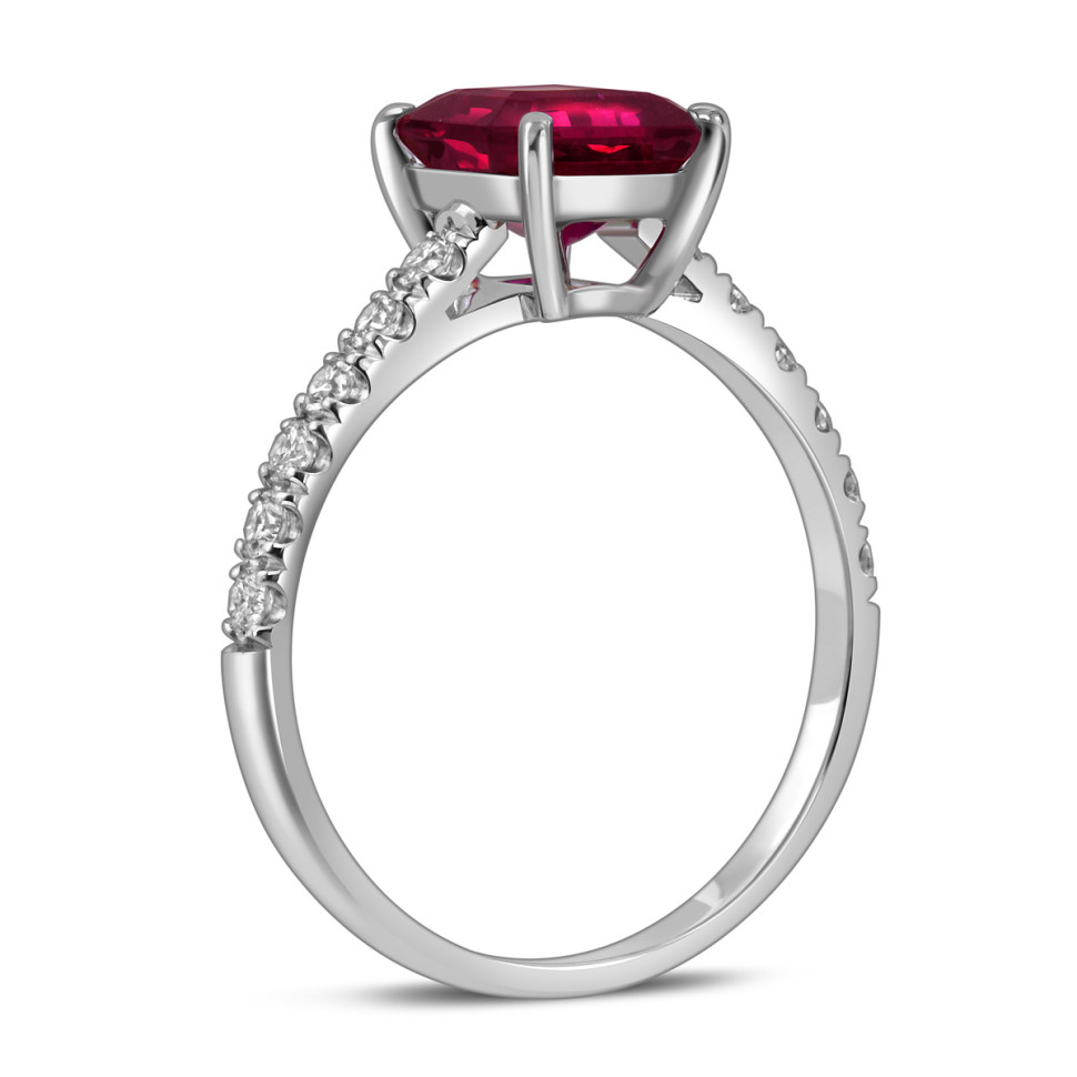 Кольцо из белого золота с рубином (058501)