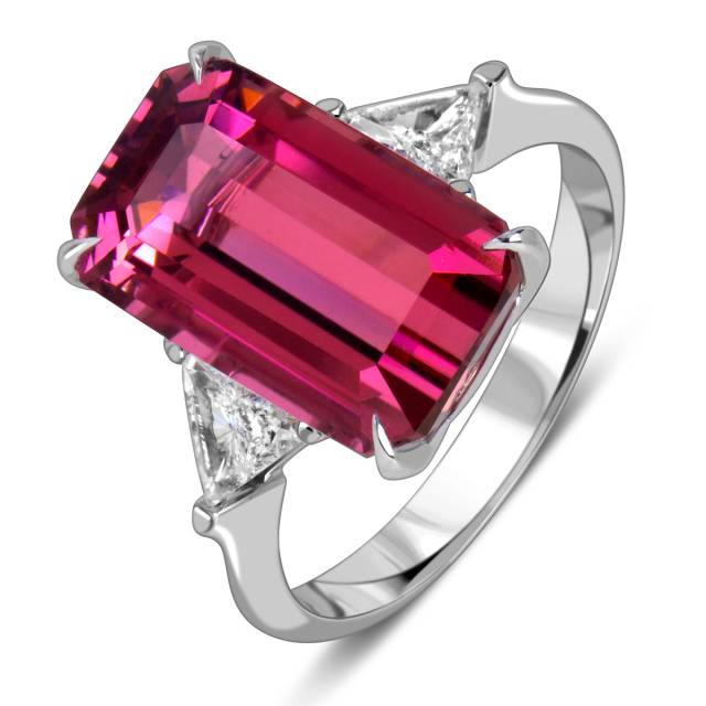 Кольцо из белого  золота с бриллиантами и розовым турмалином (060184)