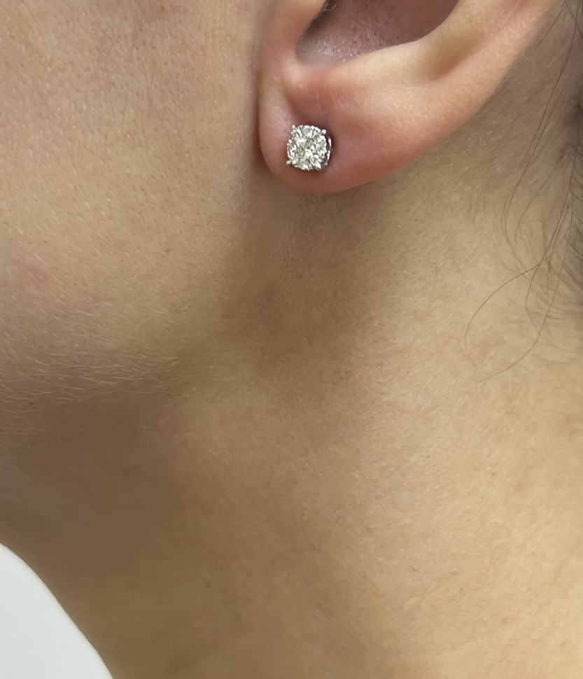 Серьги пусеты из белого золота с бриллиантами (051578)