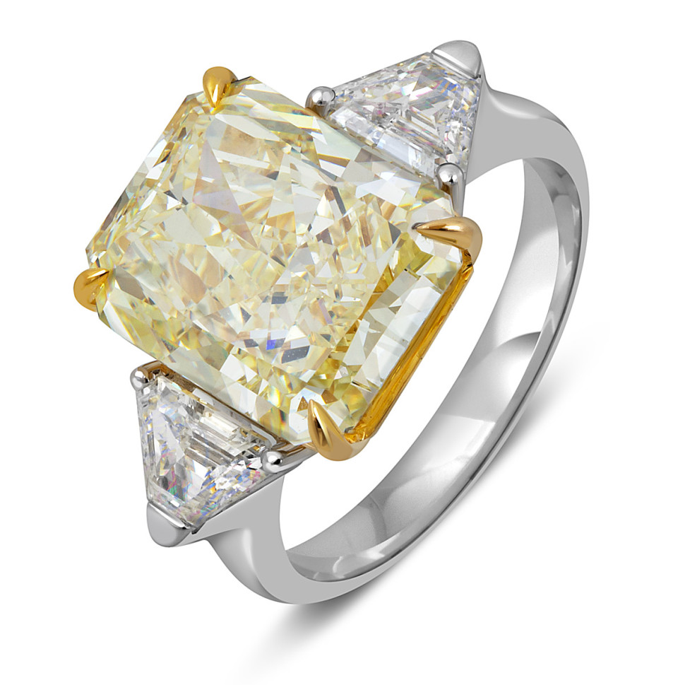 Помолвочное кольцо из белого золота с бриллиантами (052870)