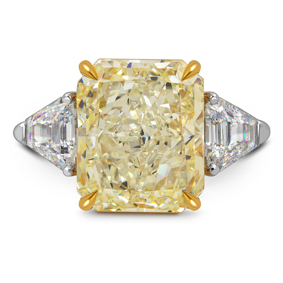 Помолвочное кольцо из белого золота с бриллиантами (052870)