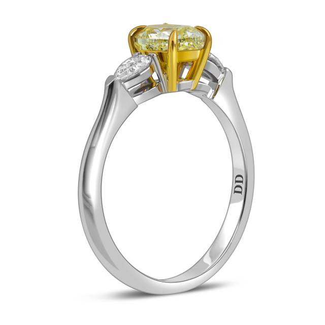 Помолвочное кольцо из белого золота с бриллиантами (062760)