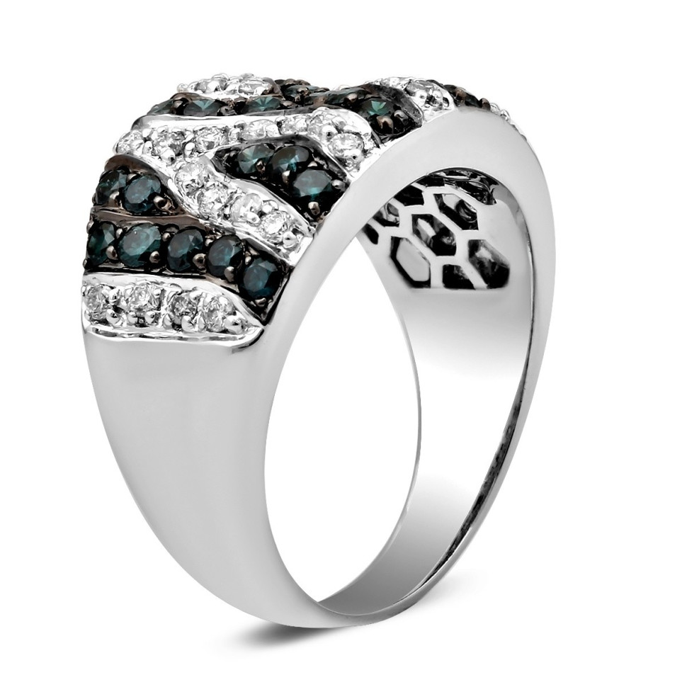 Кольцо из белого золота с бриллиантами и голубыми бриллиантами (019864)