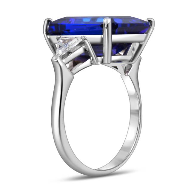 Женское кольцо из белого золота с бриллиантами и танзанитом (053570)