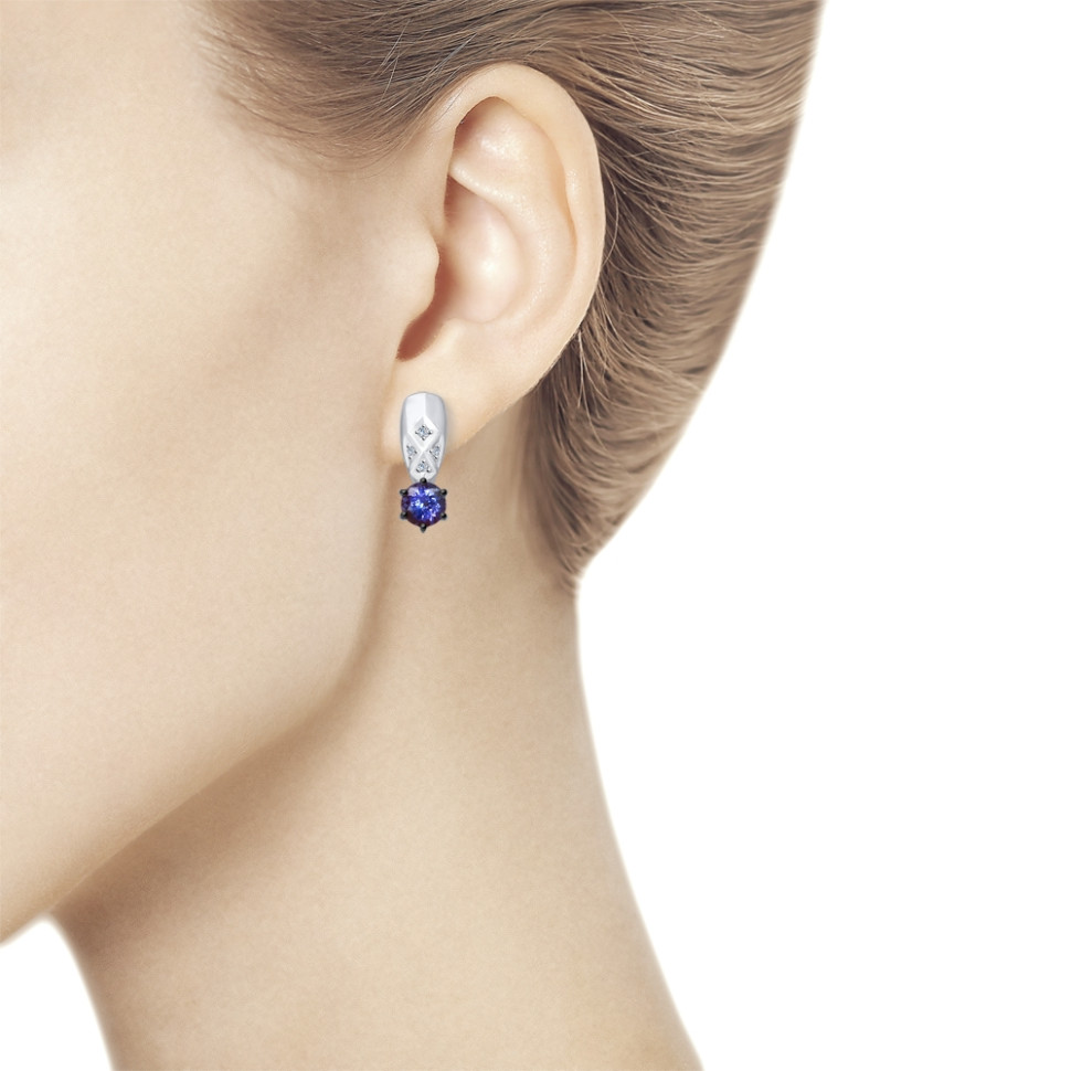 Серьги из белого золота с бриллиантами и танзанитами (042349)