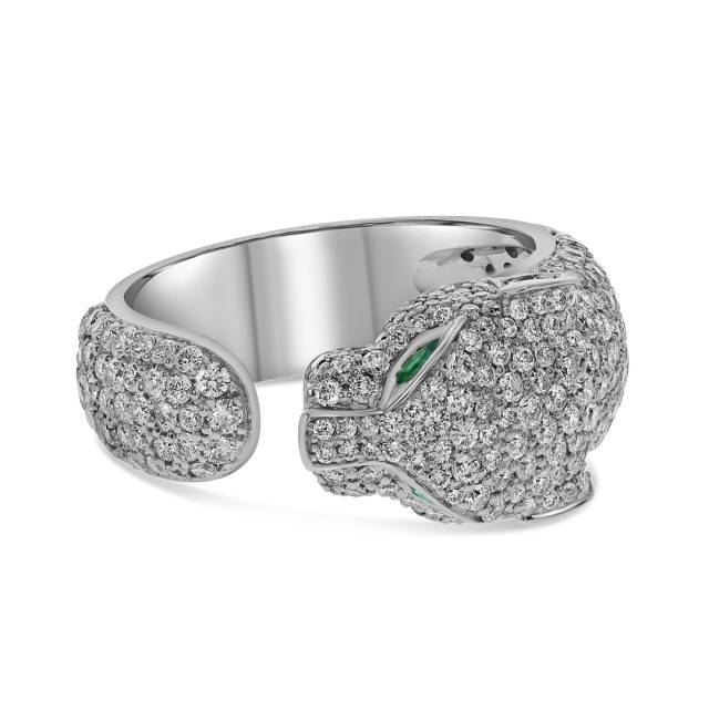 Кольцо из белого золота с бриллиантами и изумрудами (060526)