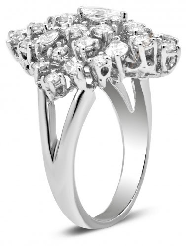 Кольцо из белого золота с бриллиантами 16.5