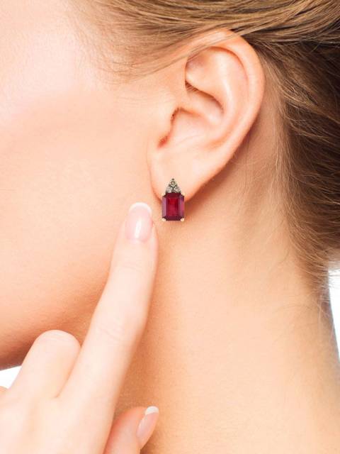 Серьги из жёлтого золота с коньячными бриллиантами и рубинами (051779)