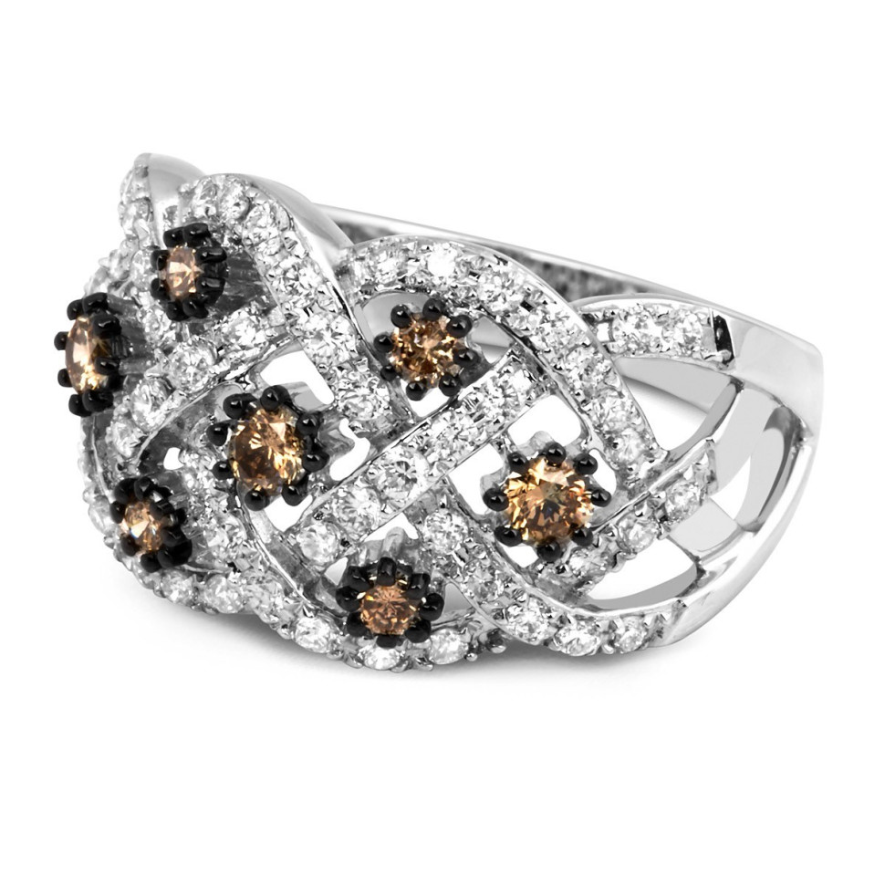 Кольцо с белыми и коричневыми бриллиантами (003005)