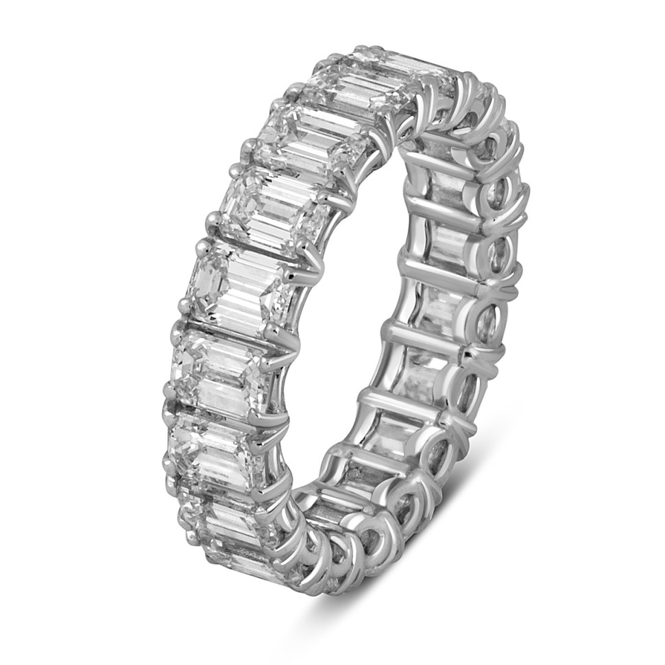 Кольцо из белого золота с бриллиантами 