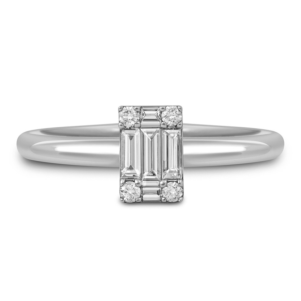 Кольцо из белого золота с бриллиантами 