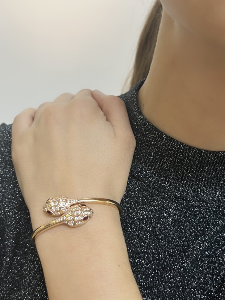 Браслет из белого золота с бриллиантами и рубинами (052319)