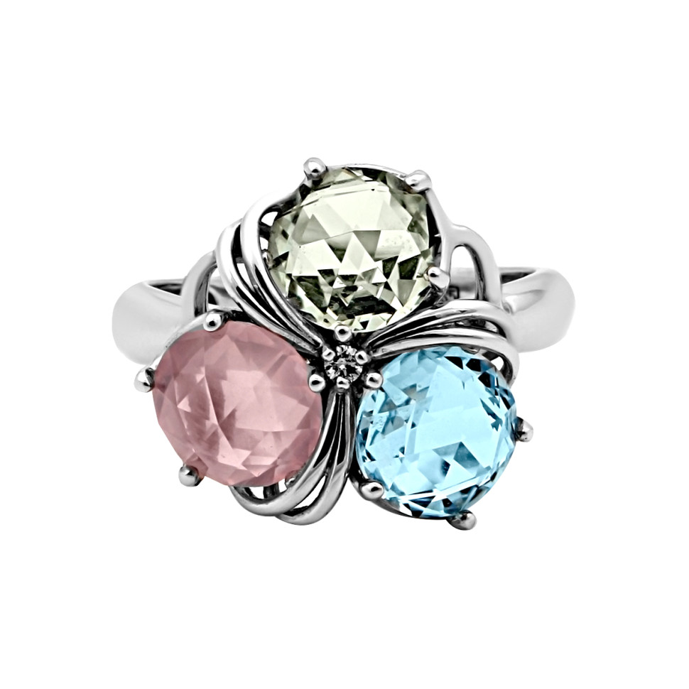 Кольцо из белого золота с бриллиантами и полудрагоценными камнями (030647)