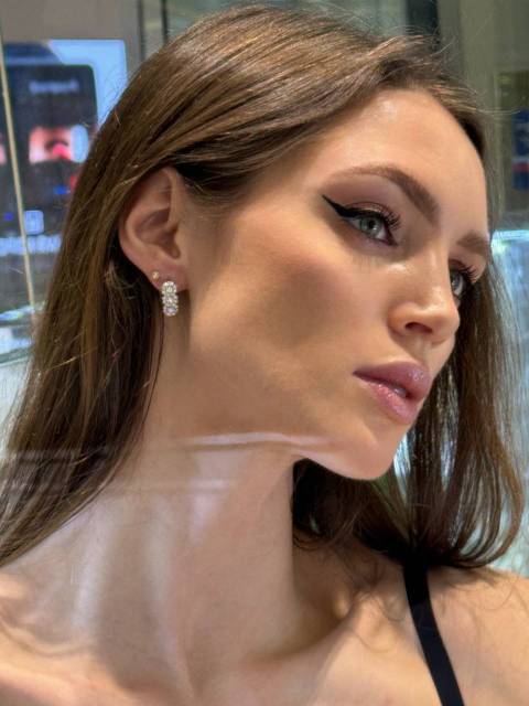 Серьги из белого золота с бриллиантами (052362)