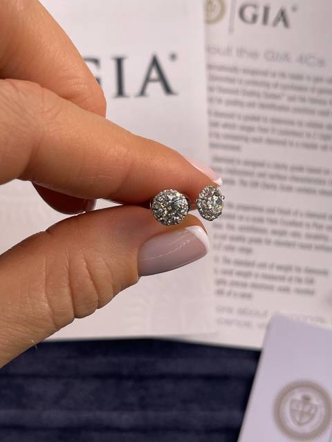 Серьги пусеты из белого золота с бриллиантами (049308)