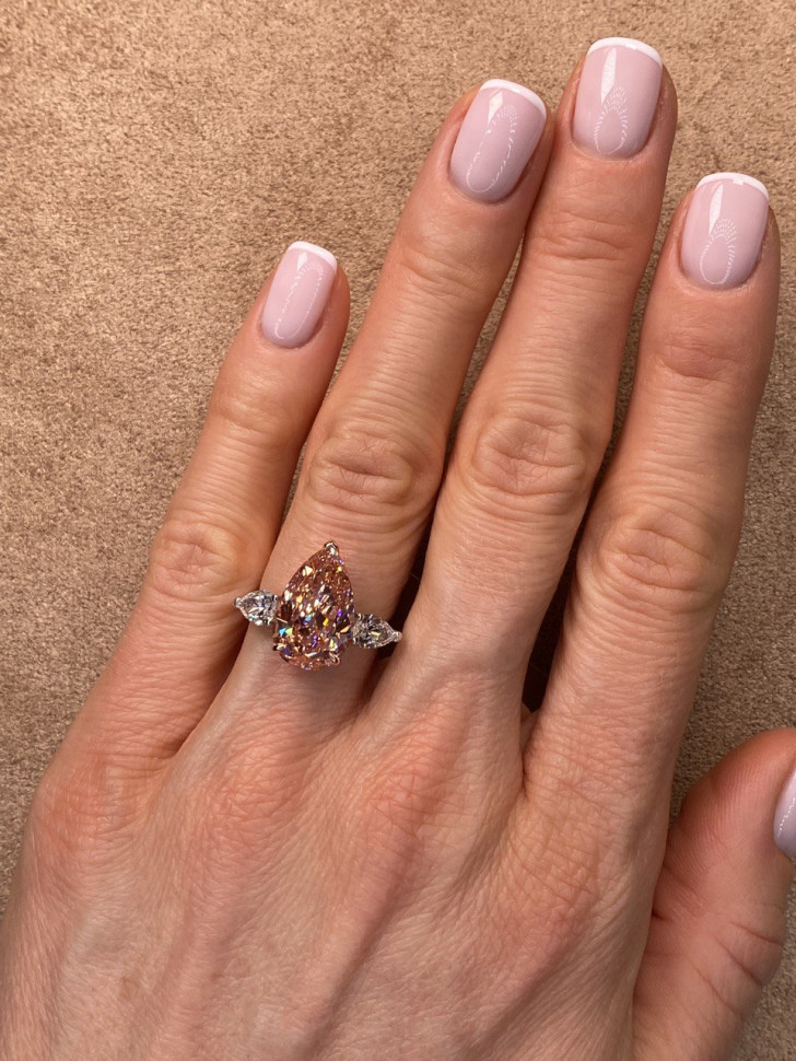 Кольцо из белого золота с бриллиантами (052678)