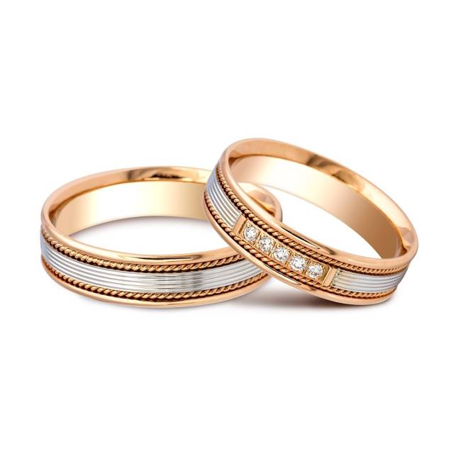 Обручальное кольцо из комбинированного золота (011206)