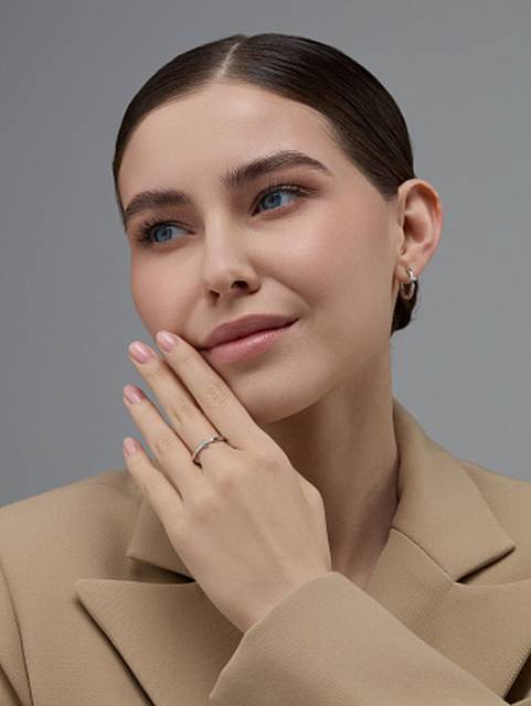 Кольцо из белого золота с бриллиантами (059469)