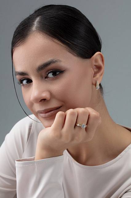 Кольцо из белого золота с бриллиантами (059468)