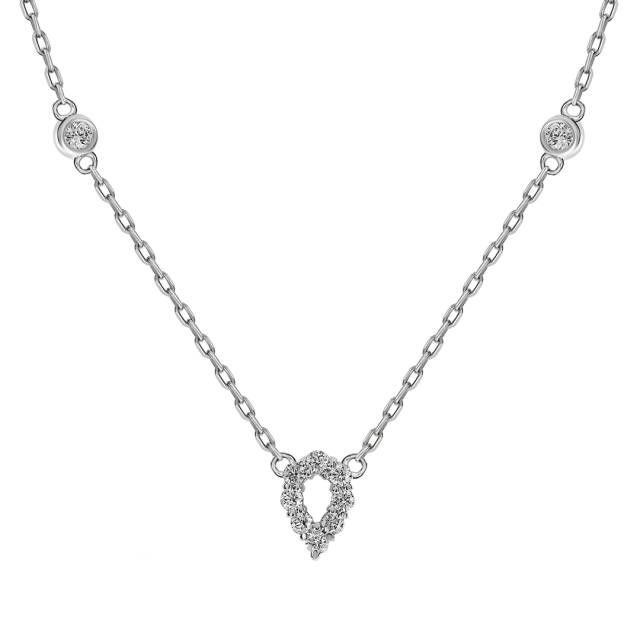 Колье из белого золота с бриллиантами (059132)