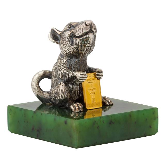 Сувенир Символ года Крыса из серебра со слитком из золота 999 пробы на подставке из нефрита (032043)