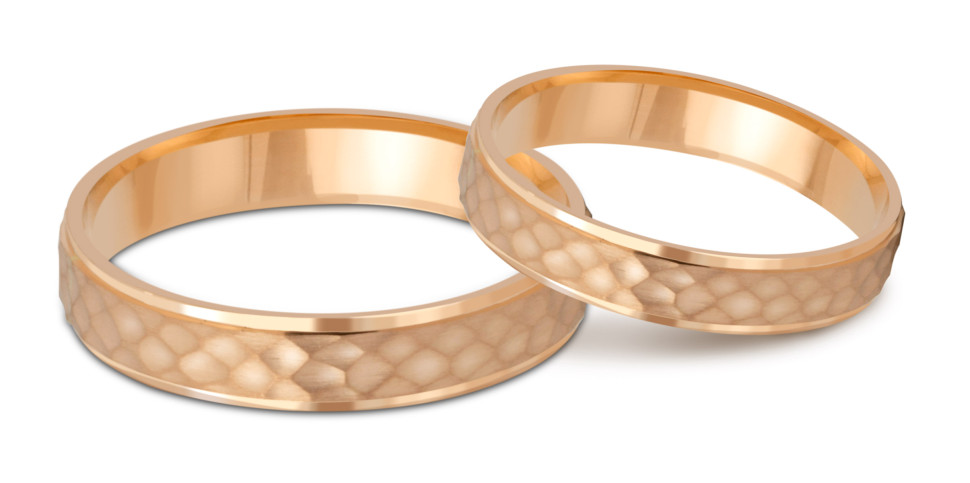 Обручальное кольцо из красного золота (040984)