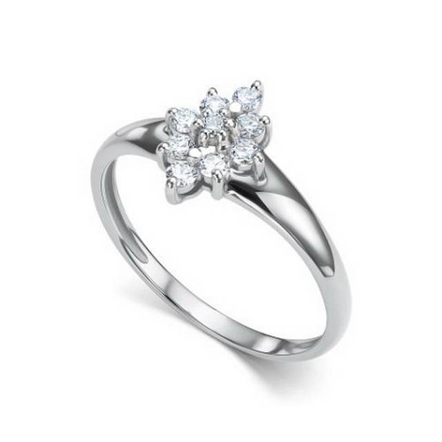 Кольцо из белого золота с бриллиантами (060423)