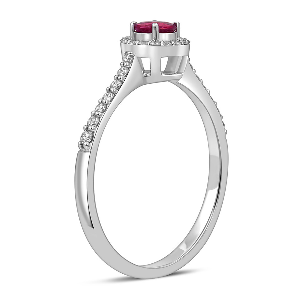 Кольцо из белого золота с бриллиантами и рубином (054173)