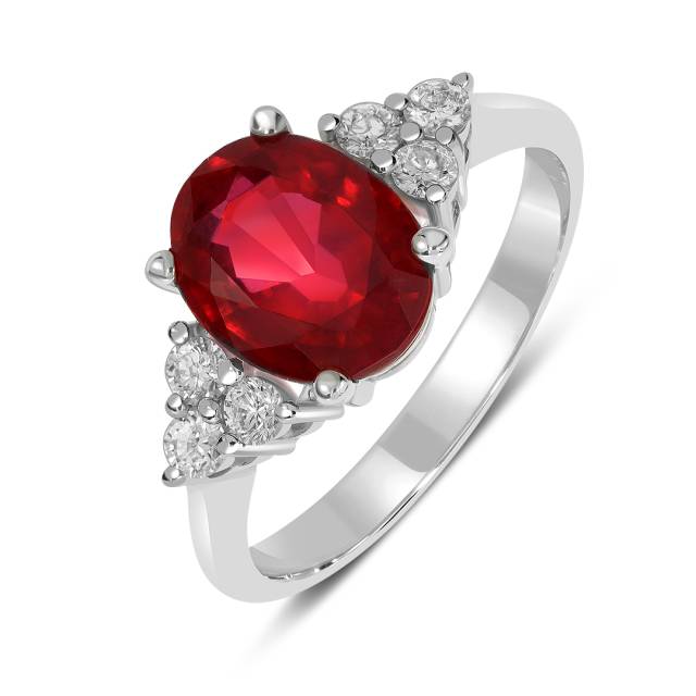 Кольцо из белого золота с бриллиантами и рубином (046925)