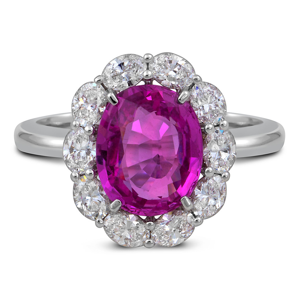 Кольцо из белого золота с розовым сапфиром и бриллиантами 