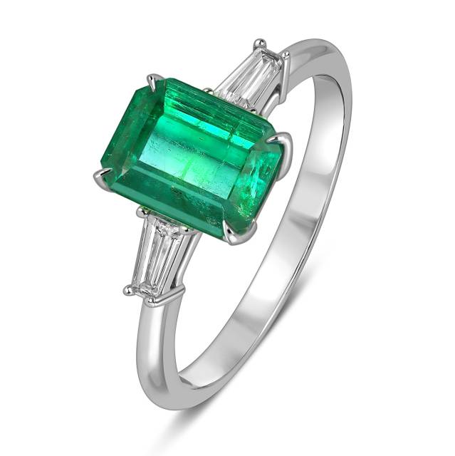 Кольцо из белого золота с бриллиантами и изумрудом (059214)