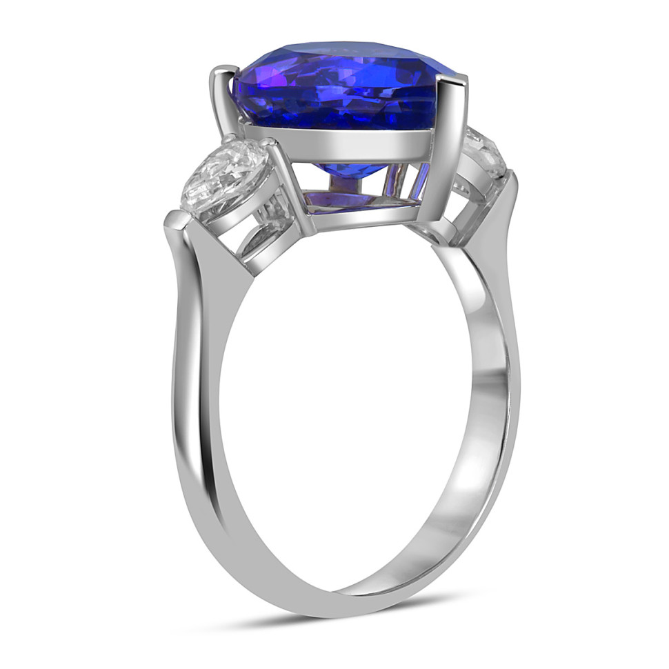 Кольцо из белого золота с бриллиантами и танзанитом (053799)