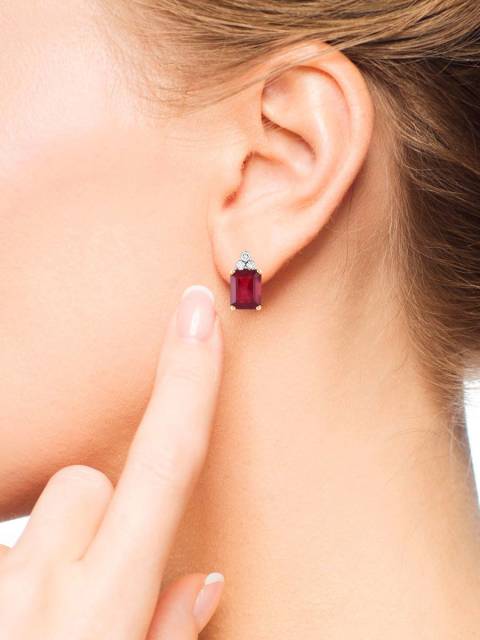 Серьги из жёлтого золота с бриллиантами и рубинами (046918)