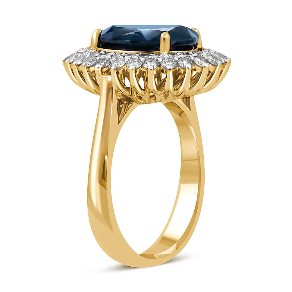 Кольцо из жёлтого золота с бриллиантами и сапфиром (045668)