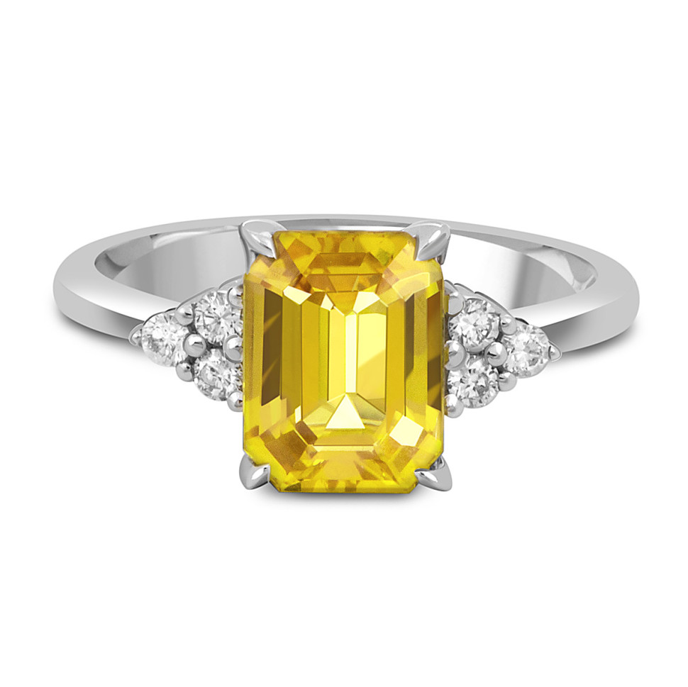 Кольцо из белого золота с бриллиантами и жёлтым сапфиром (051780)