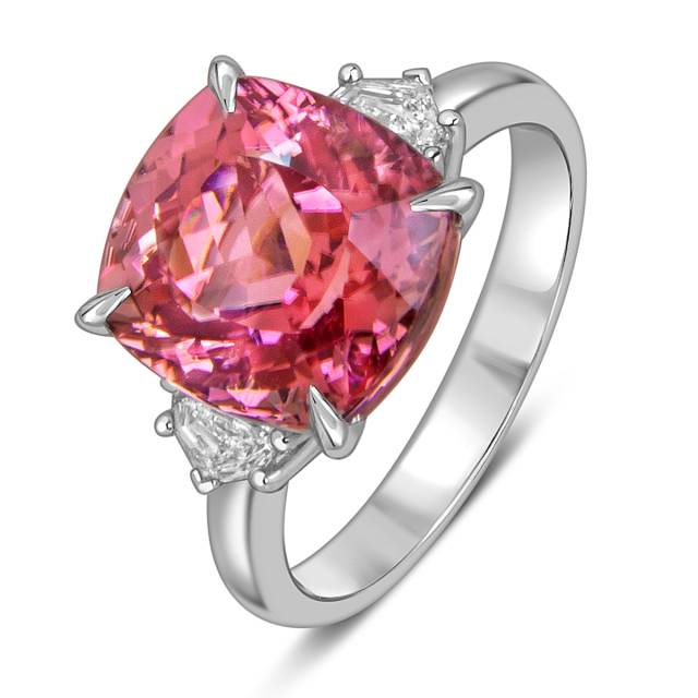 Кольцо из белого золота с бриллиантами и розовым турмалином (060035)