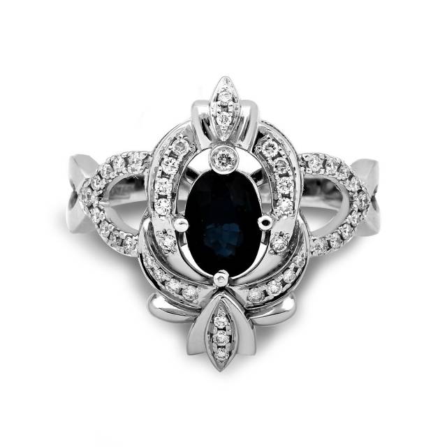 Кольцо из белого золота с бриллиантами и сапфиром (025817)