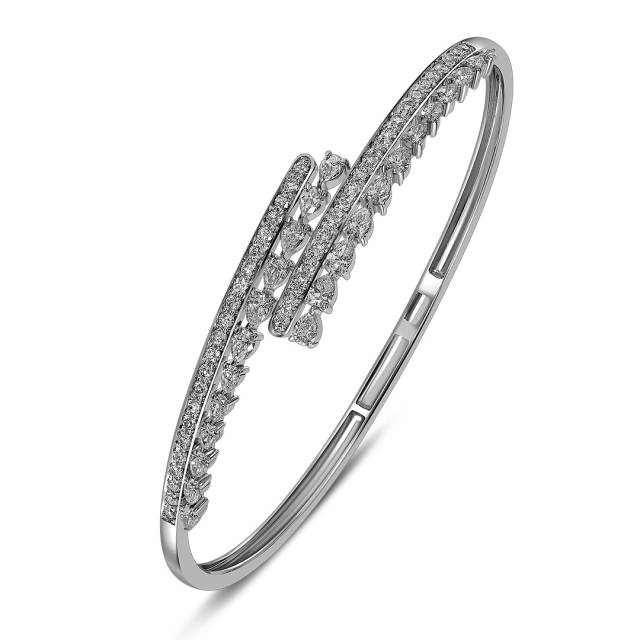 Браслет из белого золота с бриллиантами (062524)