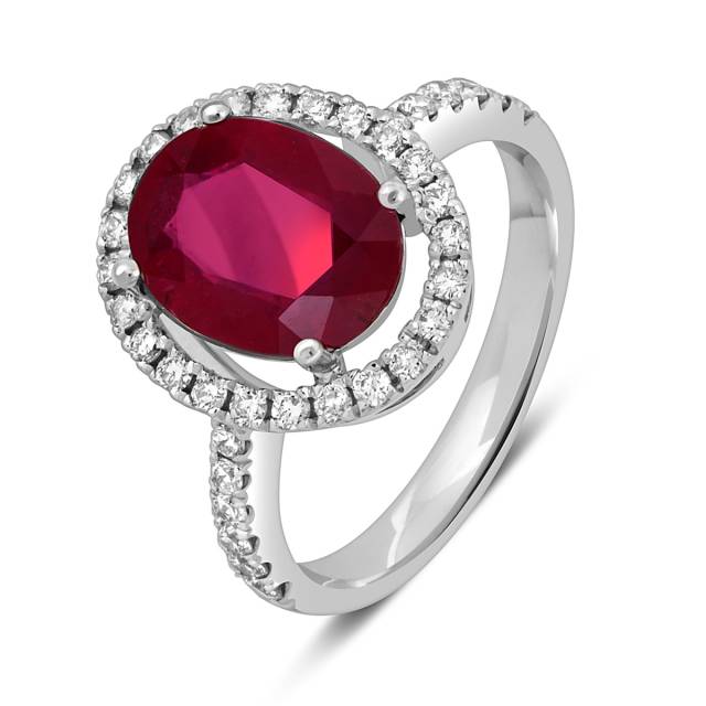 Кольцо из белого золота с бриллиантами и рубином (055607)