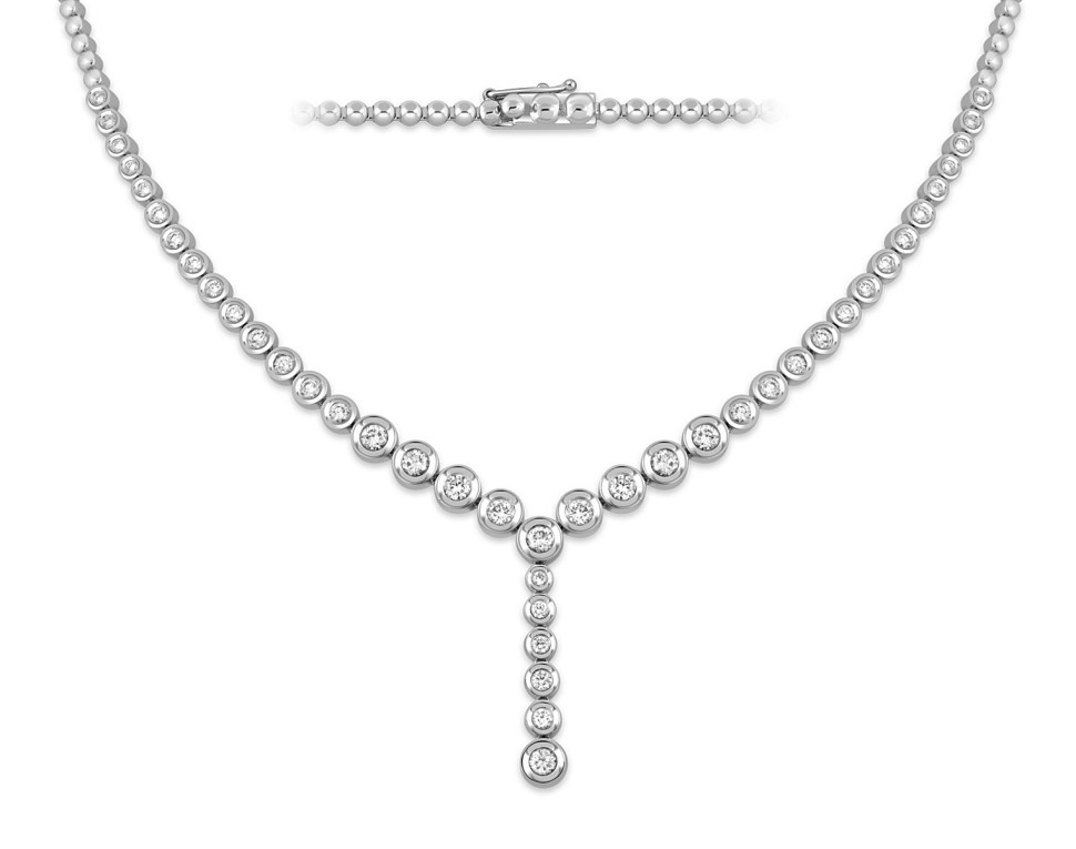 Колье из белого золота с бриллиантами (048429)