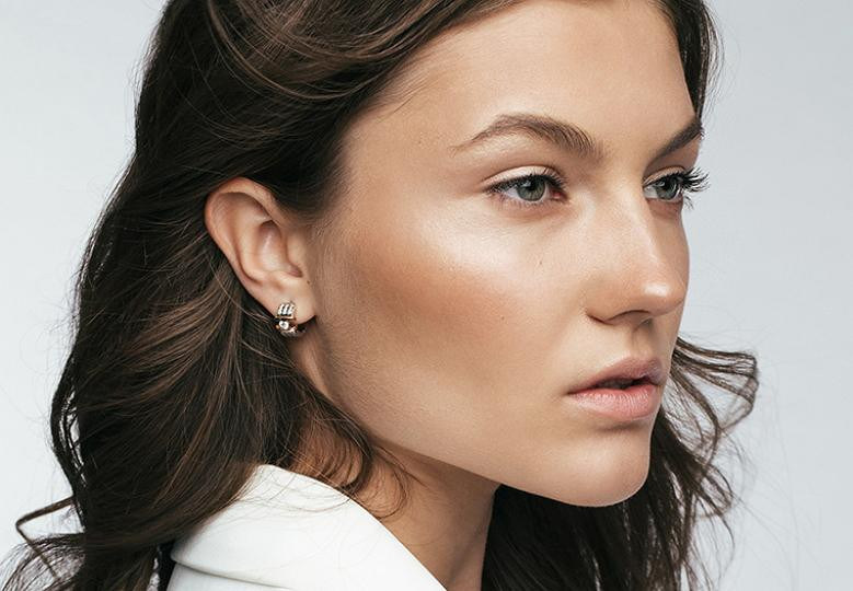 Серьги конго из белого золота с бриллиантами (043196)